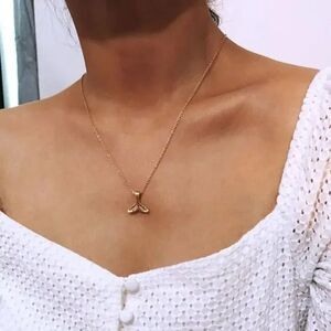 NWT Silver or Gold Whale Tail Necklace